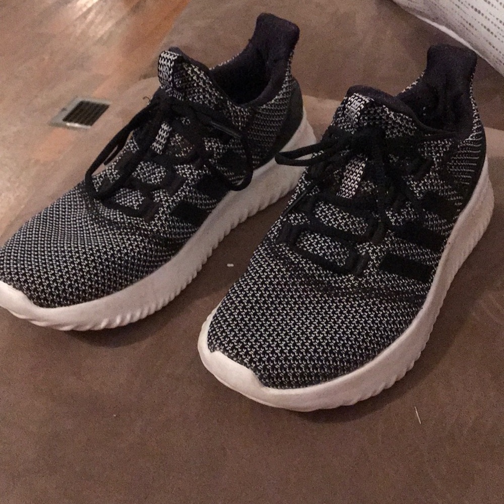 Adidas Cloudfoam Tennis Shoes